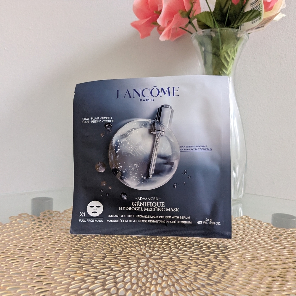 Lancome Advanced Genifique Hydrogel Melting Mask - Blue and White